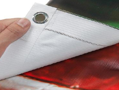  固始喷绘和刀刮布的工艺区别。